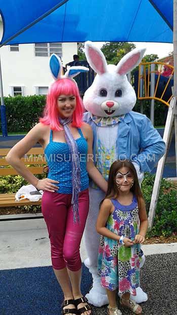 Easter Bunny visiting a kids birthday party in Miami