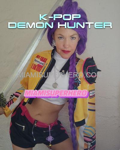 K-Pop Demon Hunter character with balloon twister at Hollywood Florida party